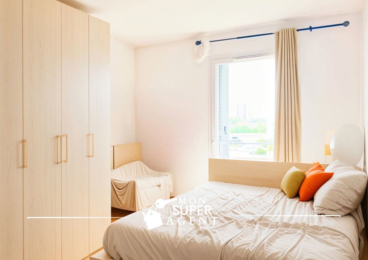 LEWIS - Plus d'images