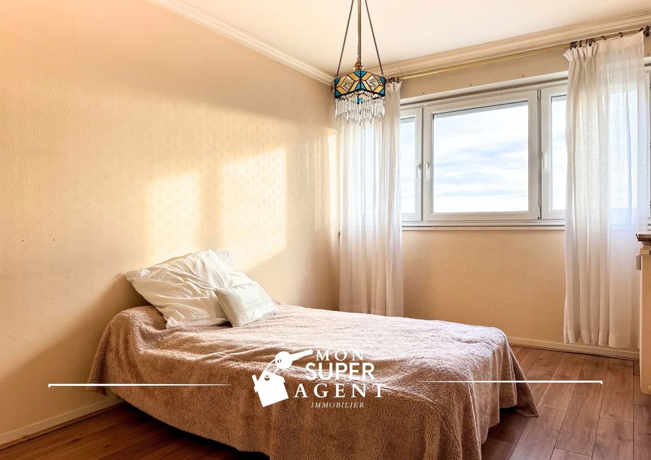 MONGE - Plus d'images