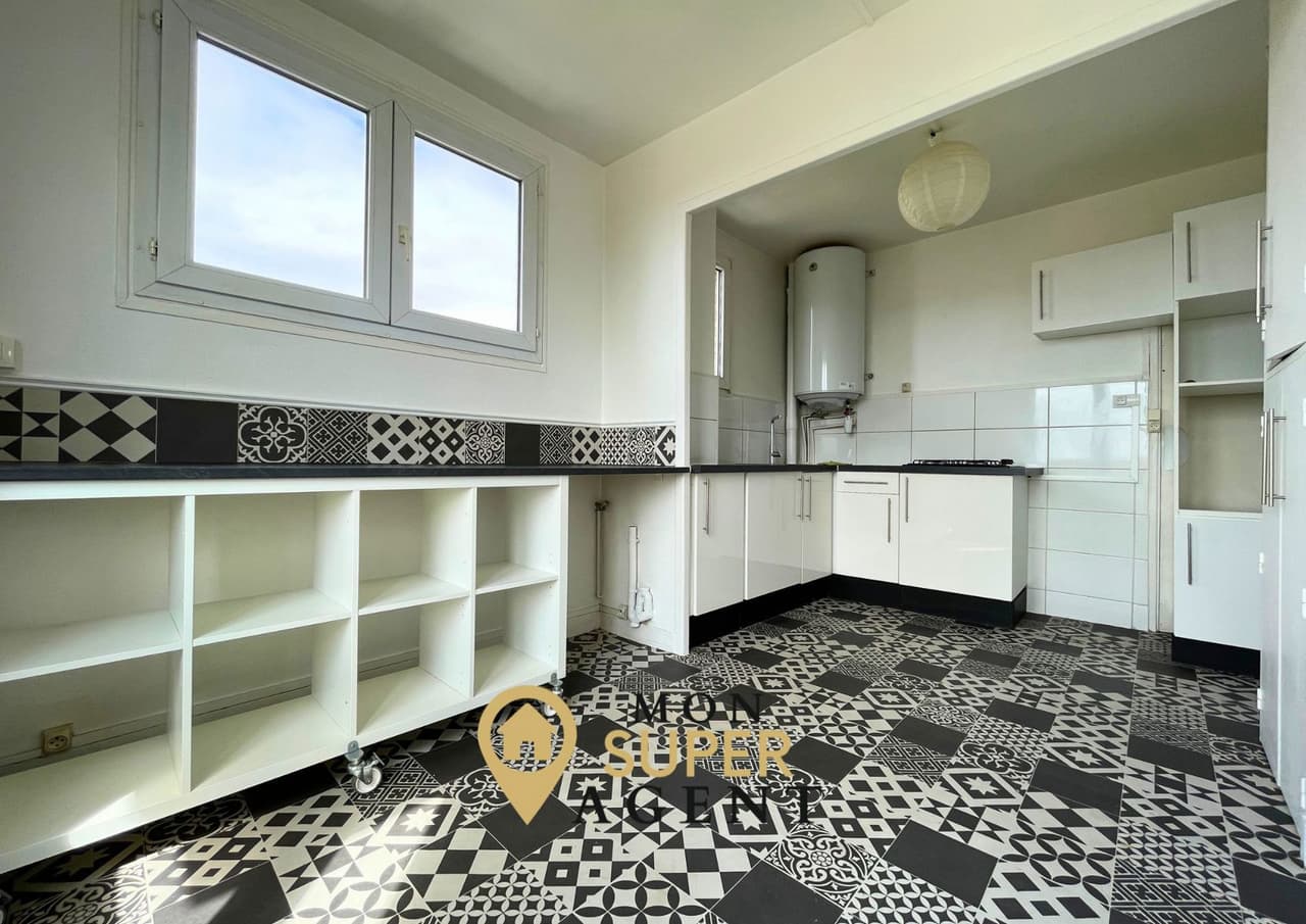 GENDARMERIE - Image 3