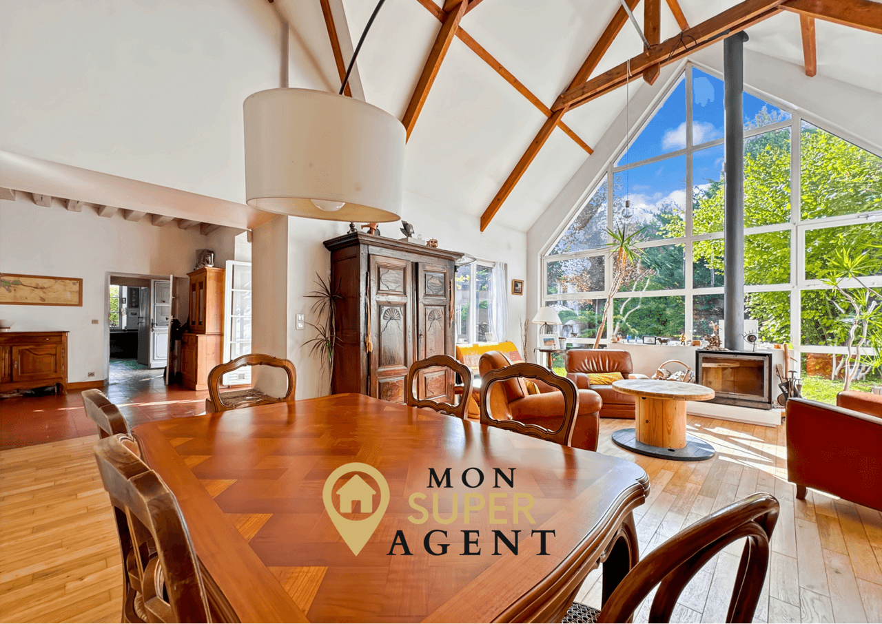 CLAUDINE - Plus d'images