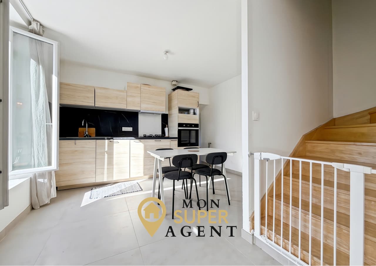 PRASLIN - Plus d'images